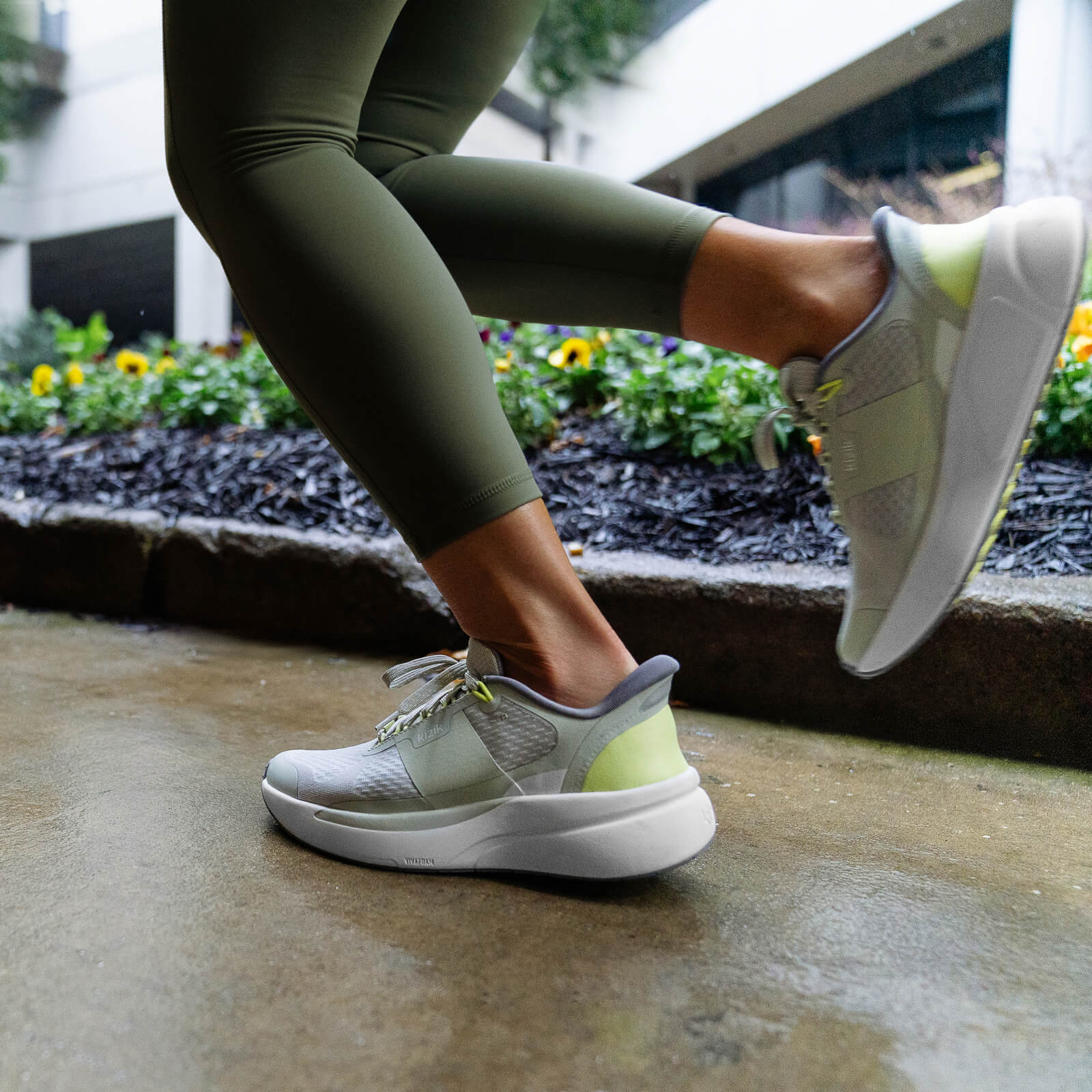 Women's Freedom Run - Celadon Tint/Minced Quince - Image 9